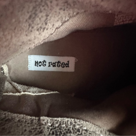 NOT RATED FINCH BOHO RODEO DISTRESSED SLOUCHY HARNESS ANKLE BOOTIE IN TAUPE Sz10 - Picture 7 of 14